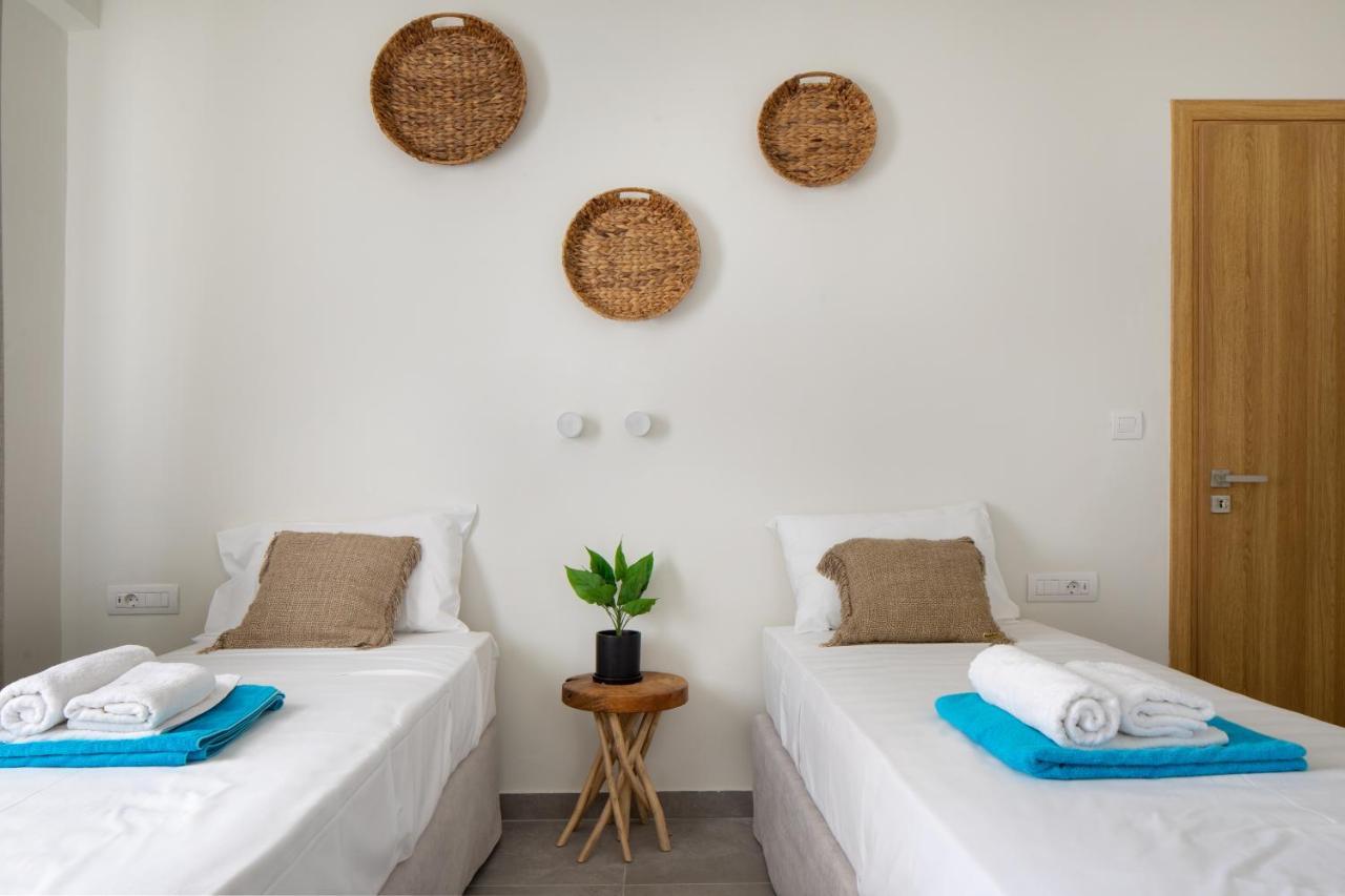 S U E N O - Studios And Apartments, With Shared Pool คาโตดารัตโซ ภายนอก รูปภาพ