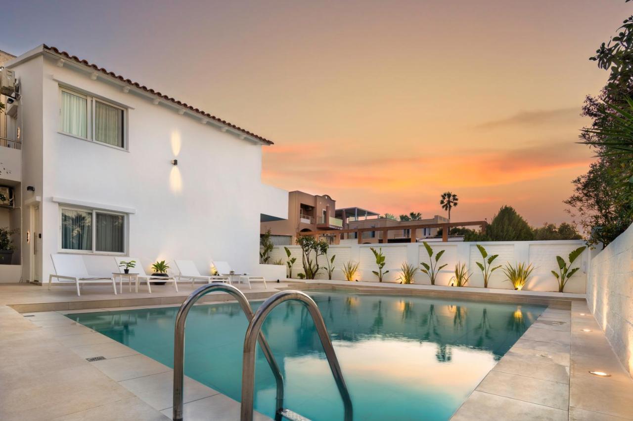 S U E N O - Studios And Apartments, With Shared Pool คาโตดารัตโซ ภายนอก รูปภาพ