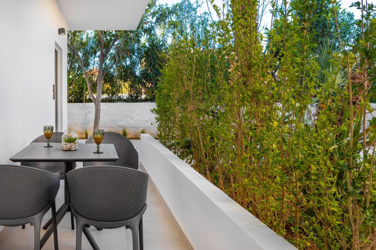 S U E N O - Studios And Apartments, With Shared Pool คาโตดารัตโซ ภายนอก รูปภาพ